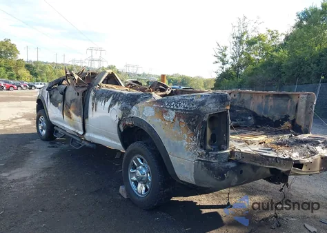 2017 Ram 2500 Tradesman 4X4 8' Box from USA, damaged, VIN 3C6UR5HJ6HG694306